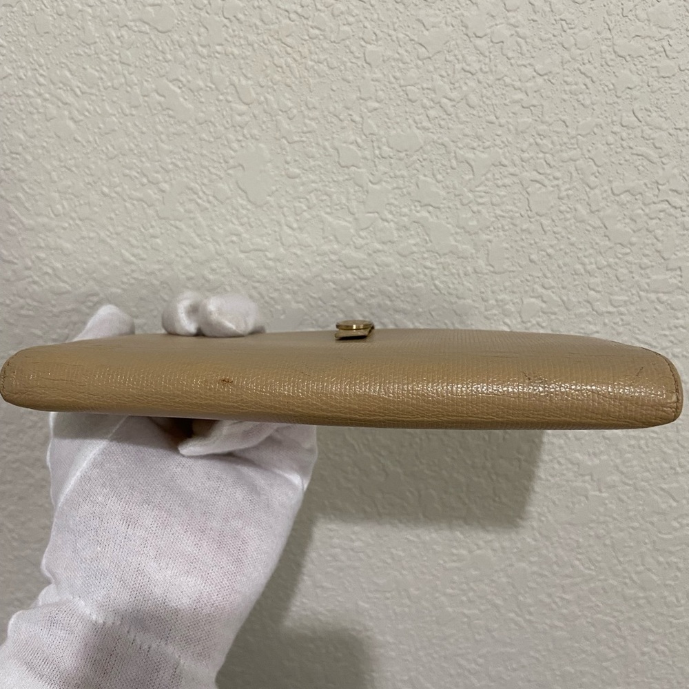 Chanel Caviar CC Coco Button Continental Wallet - Picture 3 of 16